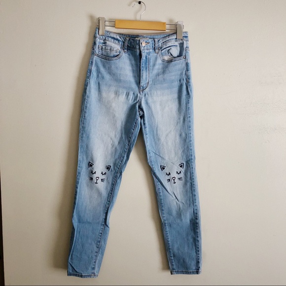 Size 26, Forever 21, Cat Jeans - Picture 1 of 4